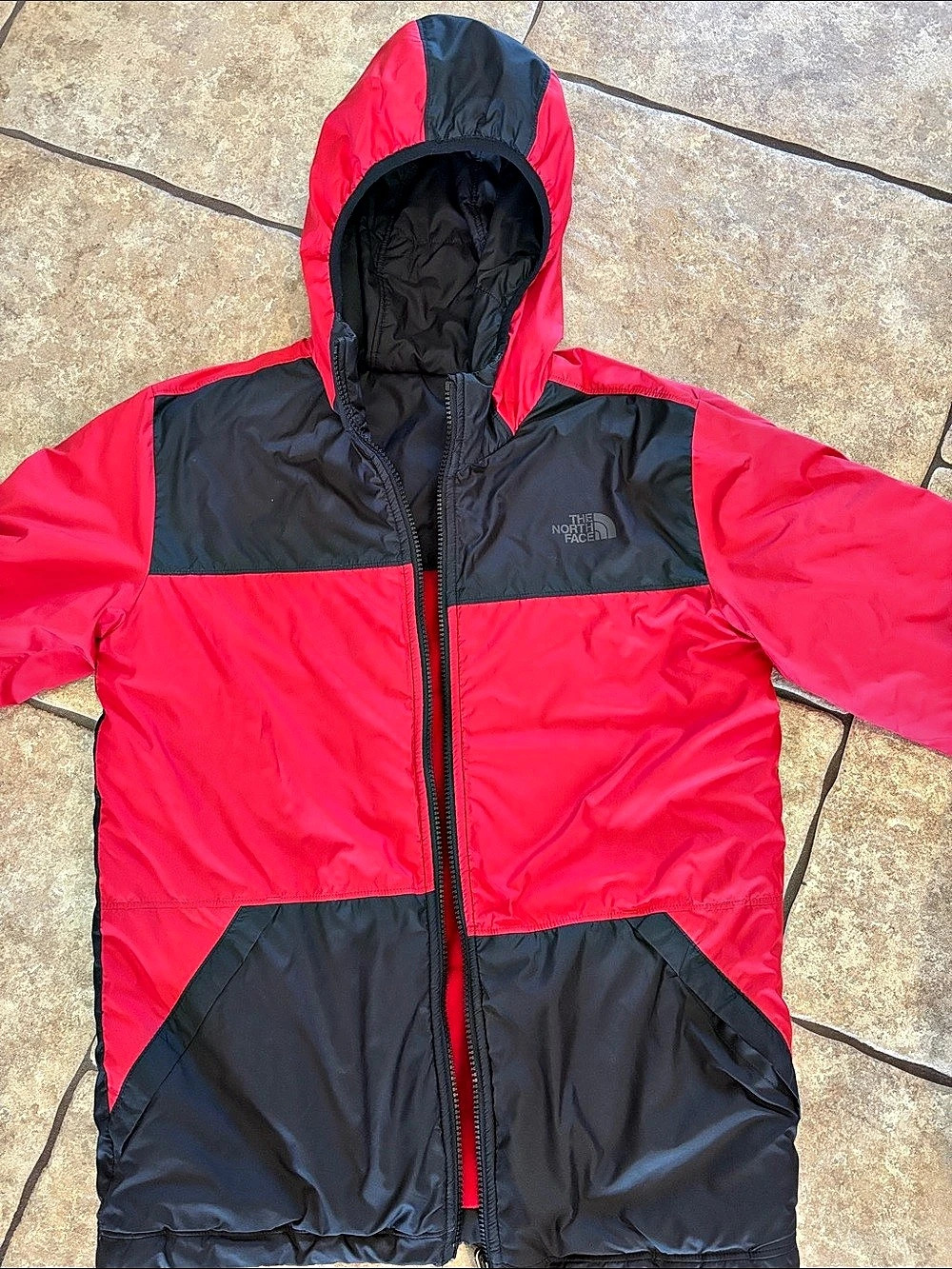 The North Face Color Block Hooded Puffer in Red & Black